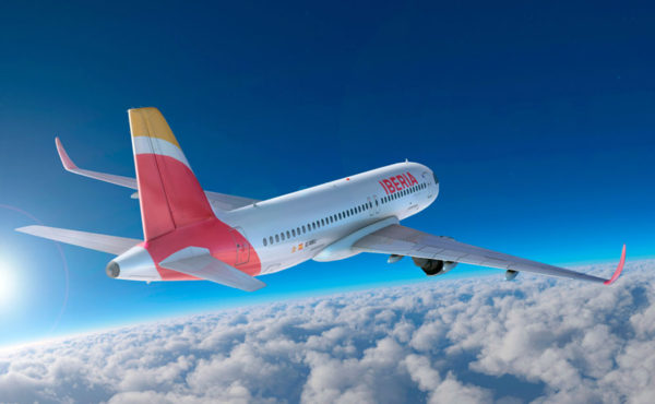 Iberia tendrá tres vuelos diarios a CDMX