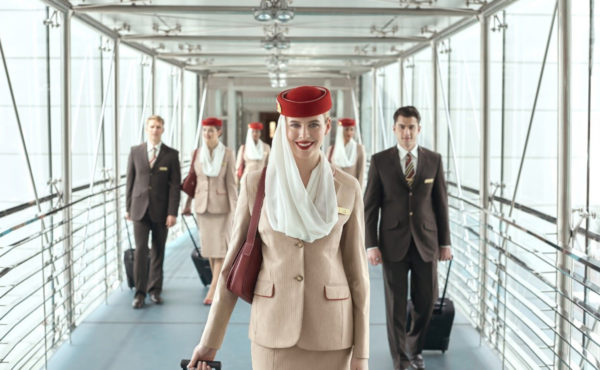 Emirates contratará a 5,000 tripulantes de cabina